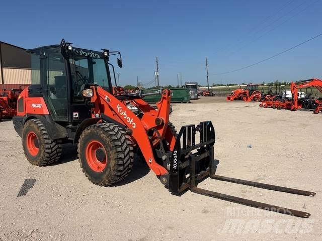 Kubota R640R43 Kolesni nakladalci