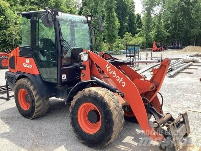 Kubota R640R43 Kolesni nakladalci