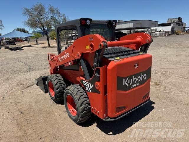Kubota SSV65H Skid steer mini nakladalci