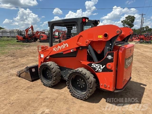 Kubota SSV75 Skid steer mini nakladalci