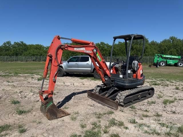 Kubota U25 Bagri goseničarji
