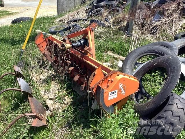 Kuhn  Ostali priključki in naprave za pripravo tal