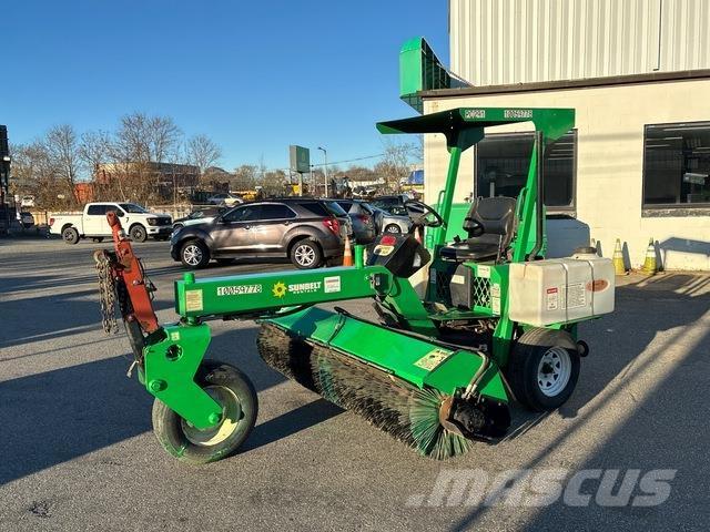 Lay-Mor SM300 Stroji za notranje pometanje