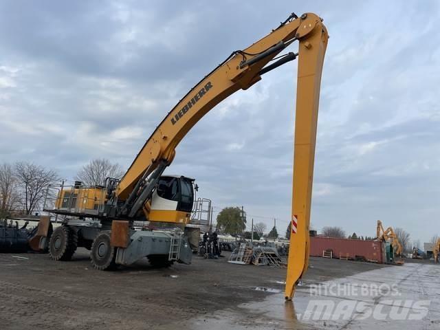 Liebherr LH60M Bagri za prekladanje primarnih/sekundarnih surovin