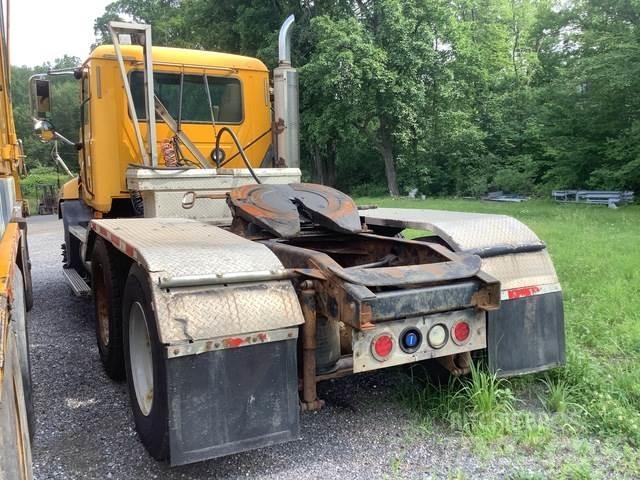 Mack 600 Vlačilci