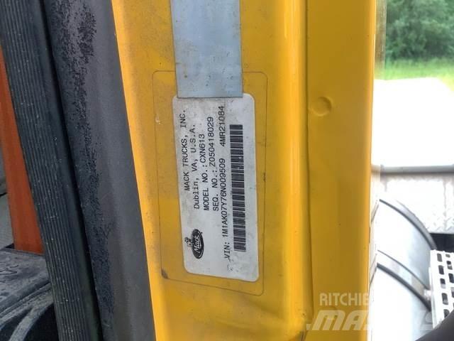 Mack 600 Vlačilci