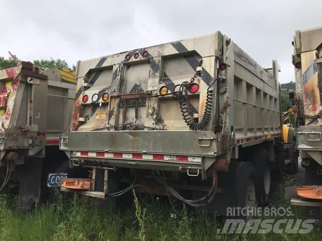 Mack 700 Snežne deske in plugi