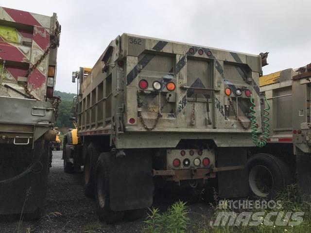 Mack 700 Snežne deske in plugi