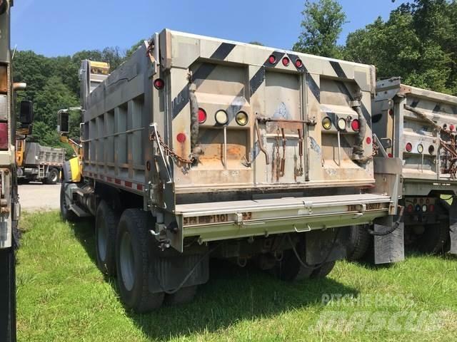 Mack 700 Snežne deske in plugi