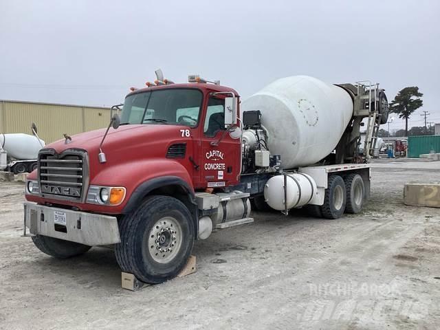 Mack CV513 Drugi tovornjaki