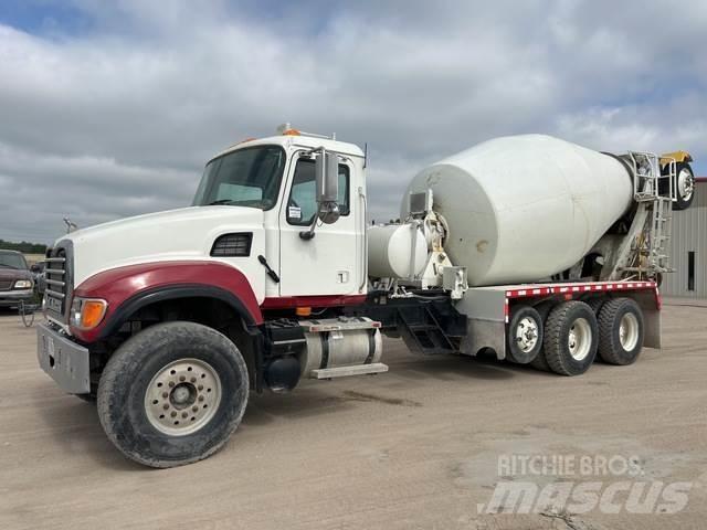 Mack CV513 Drugi tovornjaki