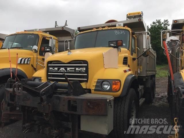 Mack CV700 Snežne deske in plugi