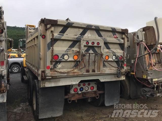 Mack CV700 Snežne deske in plugi