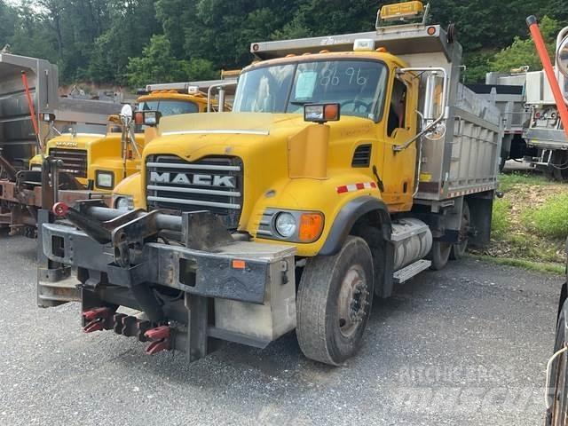 Mack CV700 Snežne deske in plugi