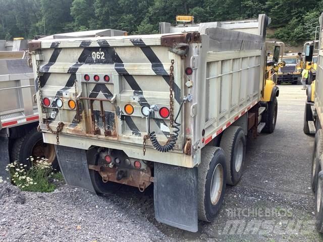 Mack CV700 Snežne deske in plugi