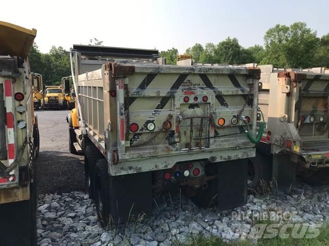 Mack CV700 Snežne deske in plugi