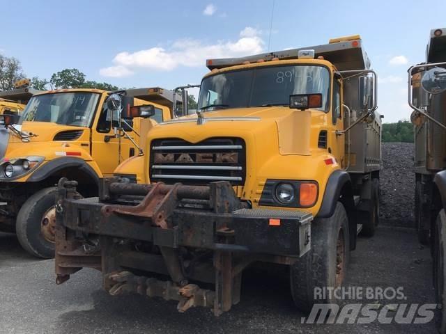 Mack CV700 Snežne deske in plugi