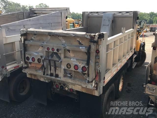 Mack CV700 Snežne deske in plugi