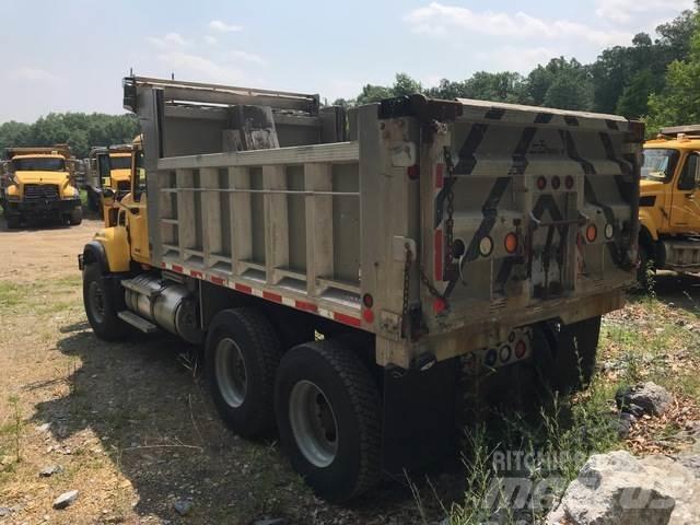 Mack CV700 Snežne deske in plugi