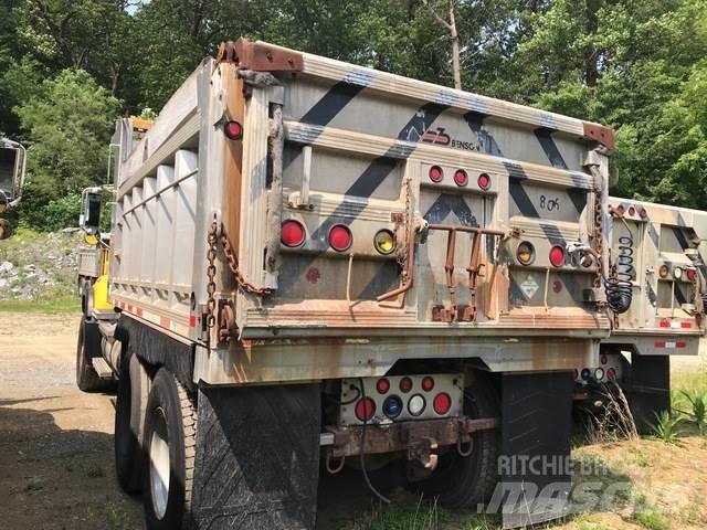 Mack CV700 Snežne deske in plugi