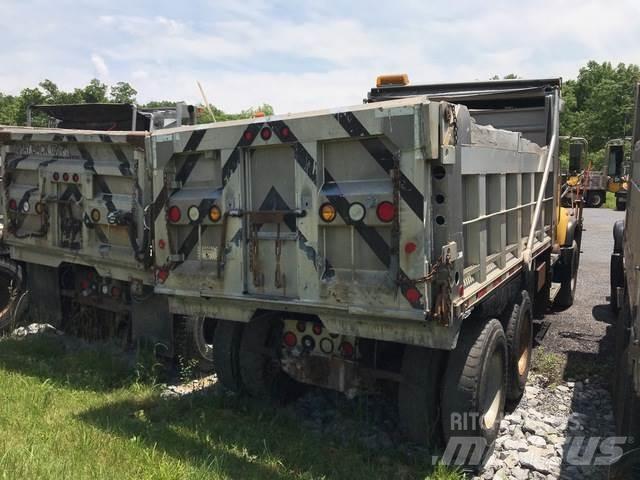 Mack CV700 Snežne deske in plugi