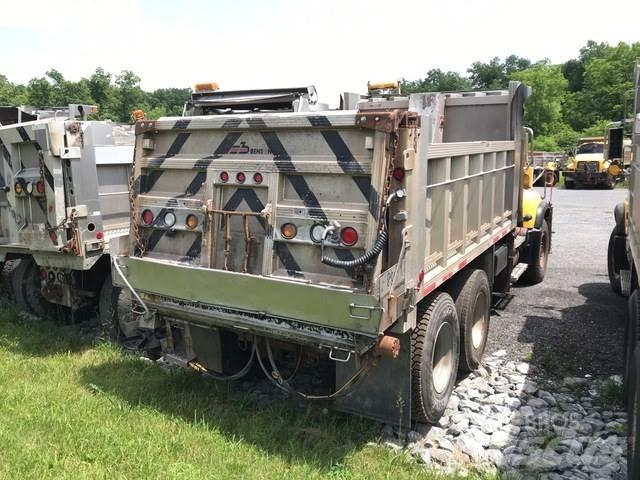 Mack CV700 Snežne deske in plugi