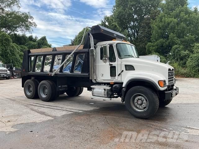Mack CV713 Kiper tovornjaki