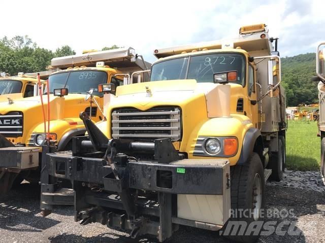 Mack CV713 Snežne deske in plugi