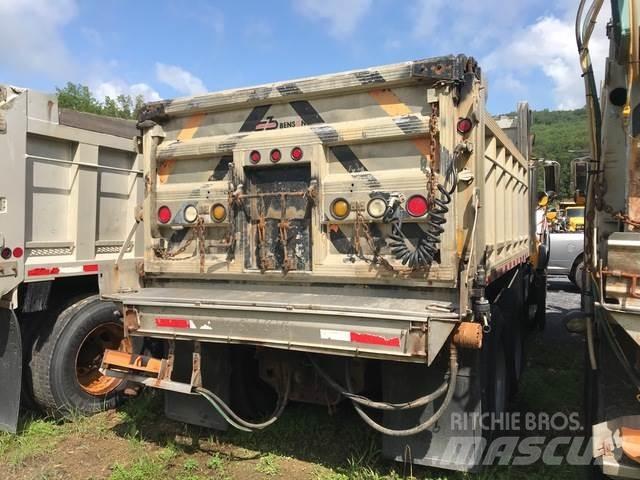 Mack CV713 Snežne deske in plugi