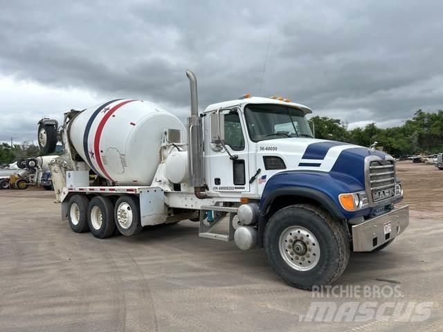 Mack CV713 Drugi tovornjaki