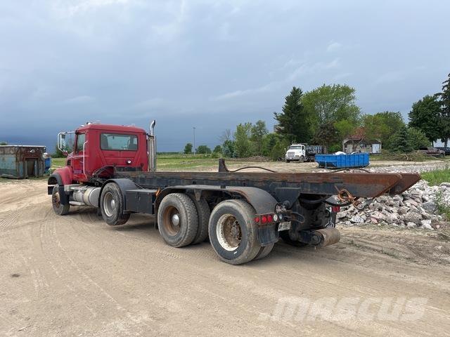 Mack CV713 Komunalni tovornjaki