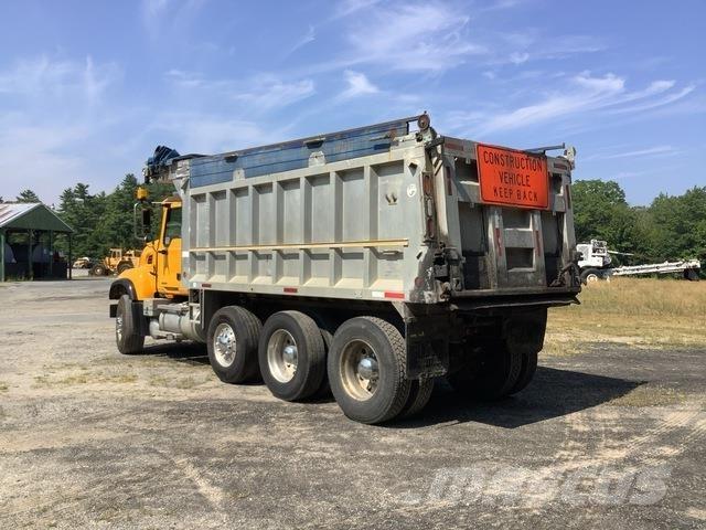 Mack CV713 Kiper tovornjaki