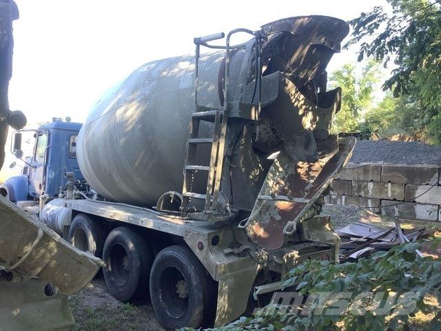 Mack CV713 Kiper tovornjaki