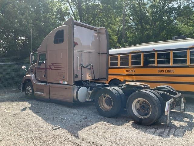 Mack CXU613 Vlačilci