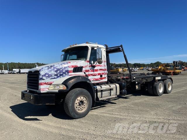 Mack GU533 Kotalni prekucni tovornjaki