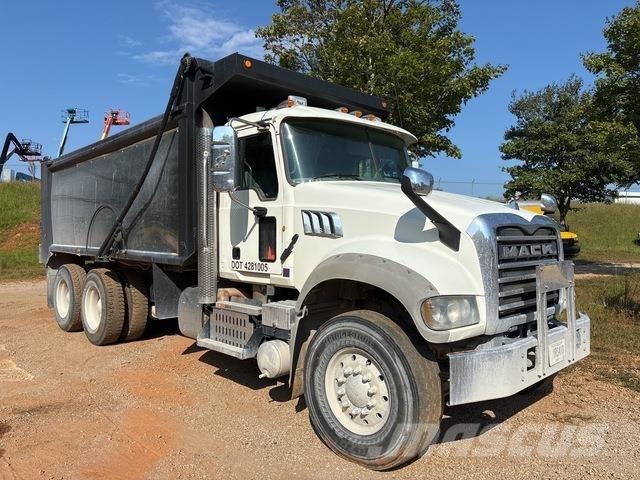Mack GU713 Kiper tovornjaki