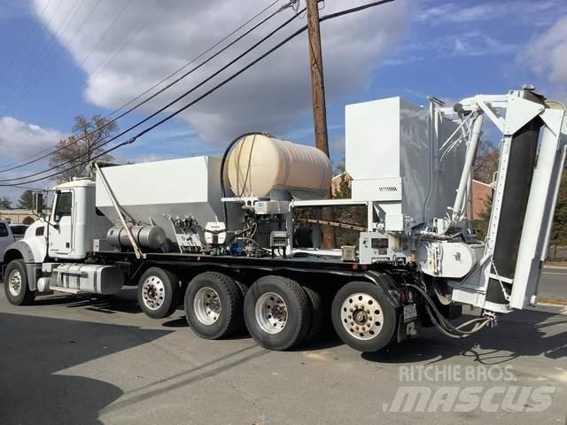 Mack GU713 Avtomešalci za beton