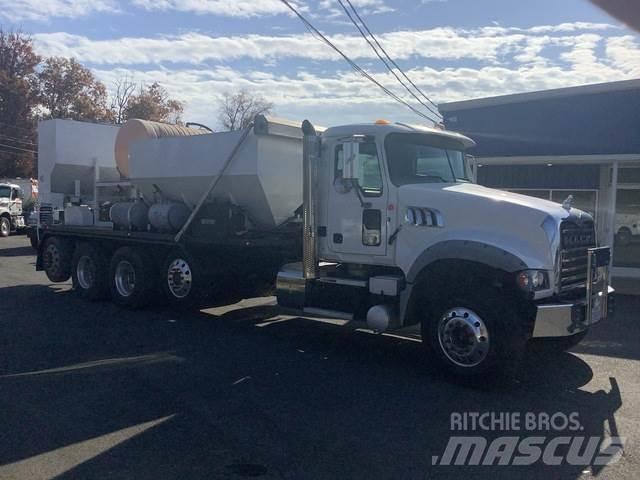 Mack GU713 Avtomešalci za beton