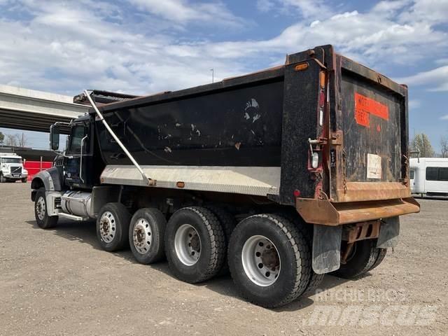Mack GU713 Kiper tovornjaki