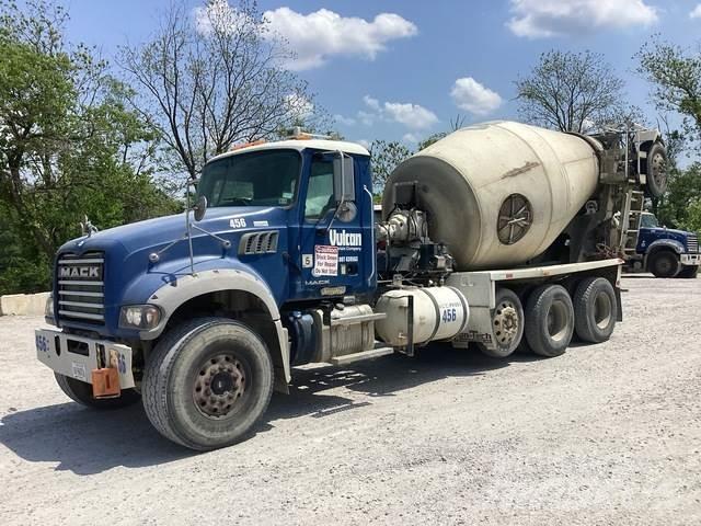 Mack GU713 Drugi tovornjaki