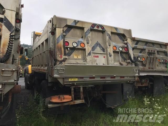 Mack GU713 Snežne deske in plugi