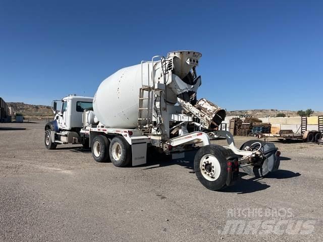 Mack GU713 Drugi tovornjaki
