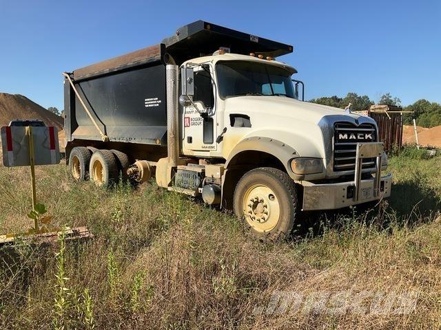 Mack GU713 Kiper tovornjaki
