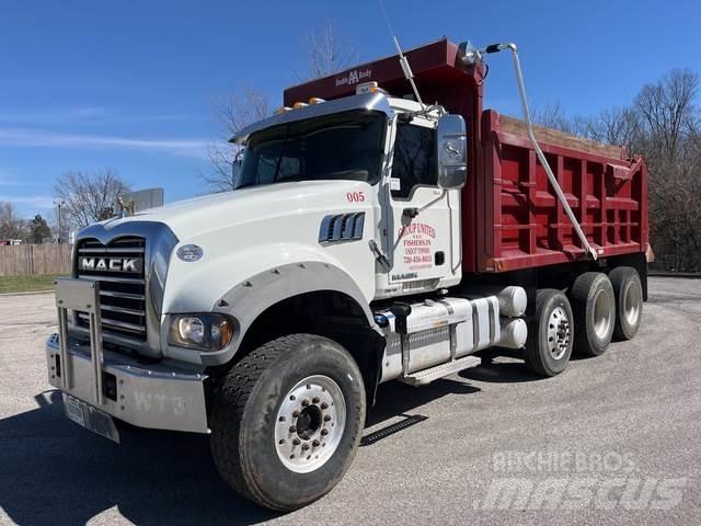 Mack GU714 Kiper tovornjaki