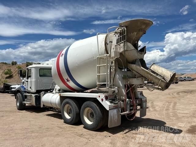 Mack GU813 Drugi tovornjaki
