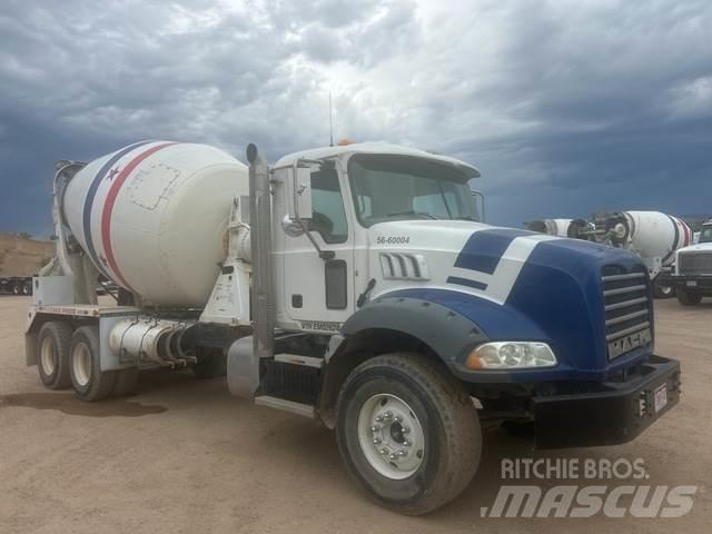 Mack GU813 Drugi tovornjaki