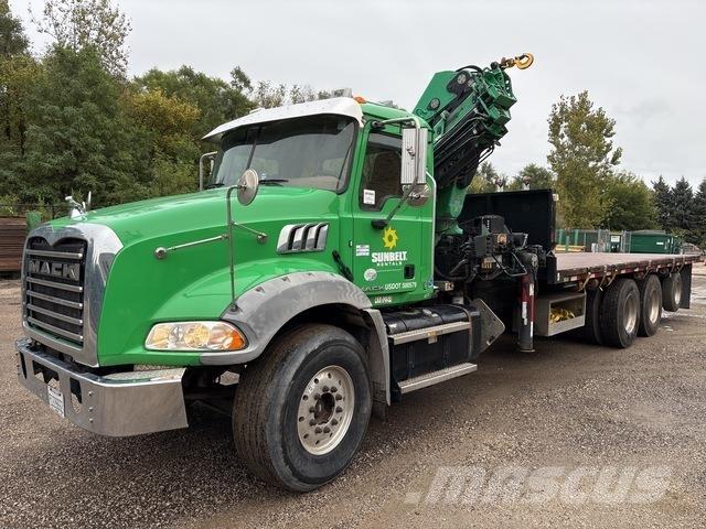 Mack GU813 Drugi tovornjaki