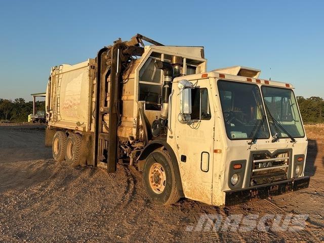 Mack LEU613 Komunalni tovornjaki