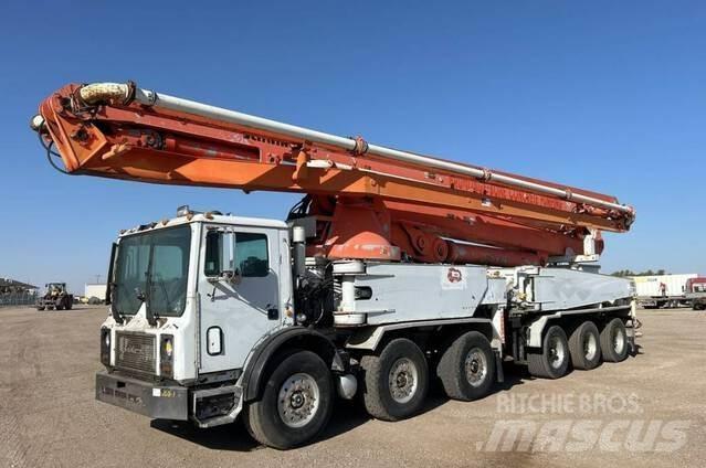 Mack MR688S Kamionske črpalke za beton