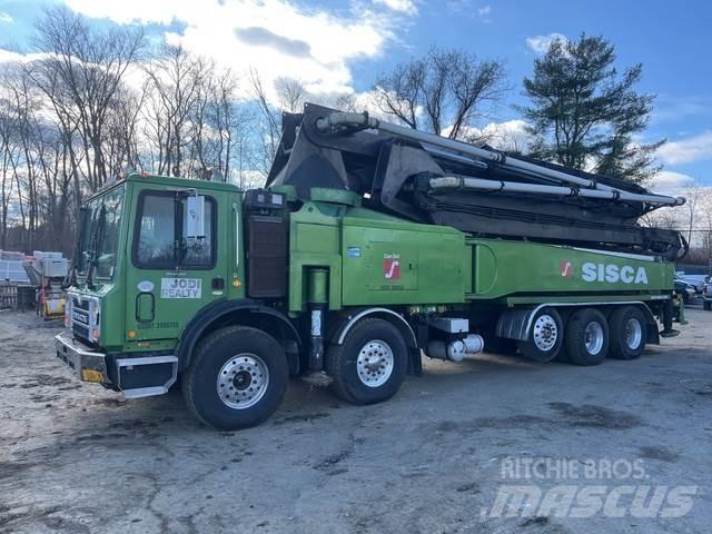 Mack MRU613 Kamionske črpalke za beton